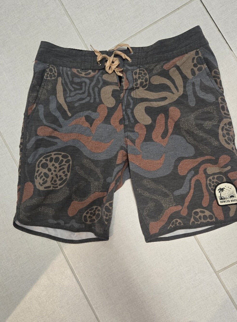 Howler Brothers Bruja Board Shorts Stretch Quick Dry Mens Size 33